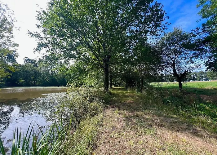 Logis De La Grossetiere 13 Personnes 15 Min De L'ocean Casa de Férias