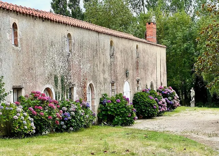 Casa de Férias Logis De La Grossetiere 13 Personnes 15 Min De L'ocean *